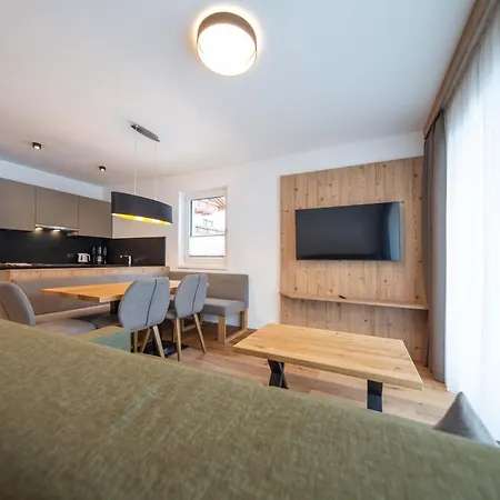 Apartament A Casa Granat
