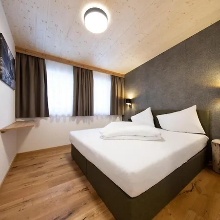 Apartament A Casa Granat