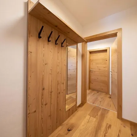Apartament A Casa Granat
