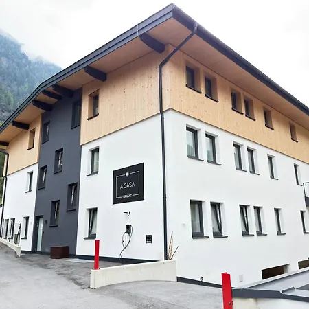 A Casa Granat Apartment *